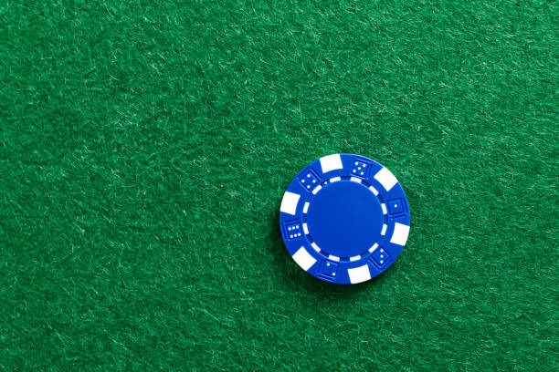 gudang 138 mobile app interface showing live casino tables